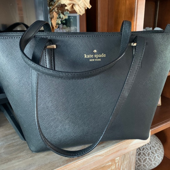 Kate Spade Handbag - Picture 2 of 4